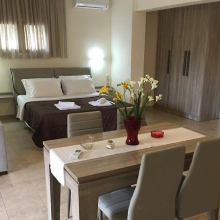 My Home Apartments 1 리메나스 외부 사진