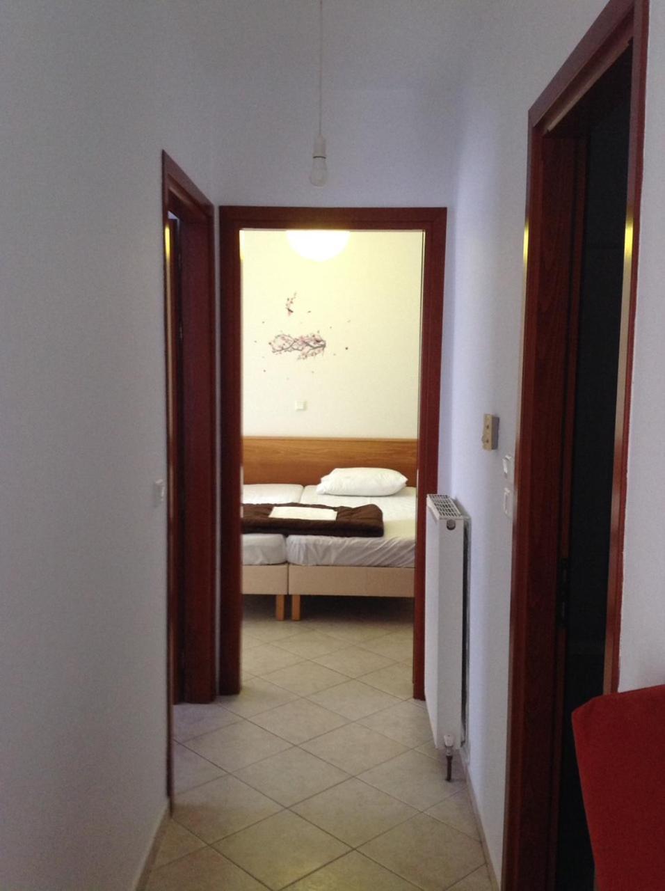 My Home Apartments 1 리메나스 외부 사진