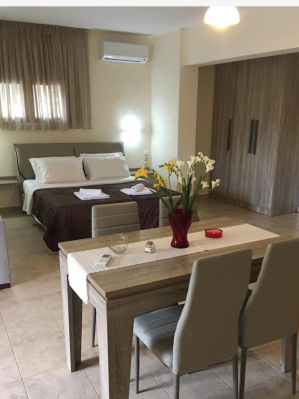 My Home Apartments 1 리메나스 외부 사진